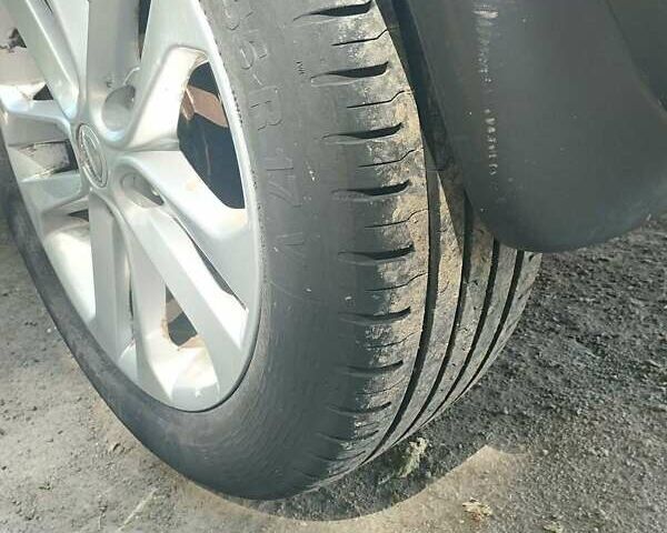 Белый Ниссан Жук, объемом двигателя 1.6 л и пробегом 40 тыс. км за 13500 $, фото 14 на Automoto.ua