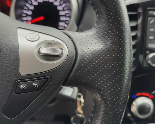 Белый Ниссан Жук, объемом двигателя 1.6 л и пробегом 72 тыс. км за 13700 $, фото 31 на Automoto.ua