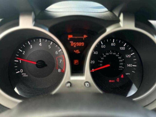 Белый Ниссан Жук, объемом двигателя 1.6 л и пробегом 86 тыс. км за 12200 $, фото 10 на Automoto.ua