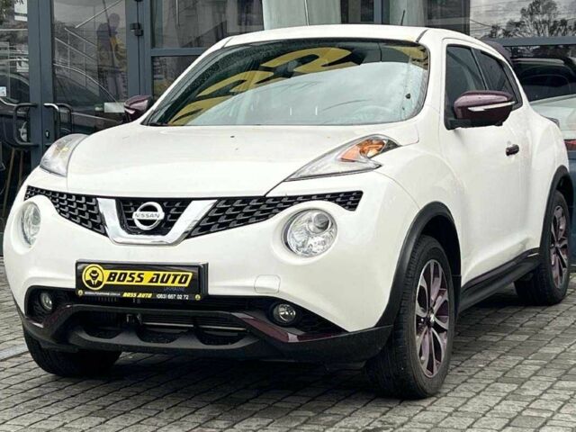 Белый Ниссан Жук, объемом двигателя 1.6 л и пробегом 86 тыс. км за 12200 $, фото 2 на Automoto.ua