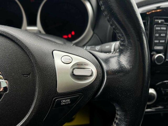 Белый Ниссан Жук, объемом двигателя 1.6 л и пробегом 86 тыс. км за 12200 $, фото 12 на Automoto.ua