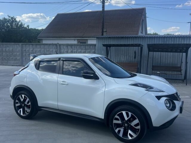 Білий Ніссан Жук, об'ємом двигуна 1.6 л та пробігом 103 тис. км за 12800 $, фото 4 на Automoto.ua