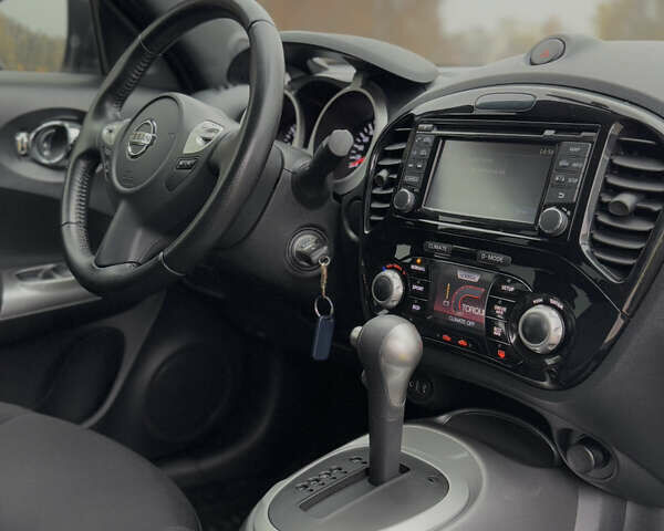 Белый Ниссан Жук, объемом двигателя 1.6 л и пробегом 72 тыс. км за 13700 $, фото 32 на Automoto.ua