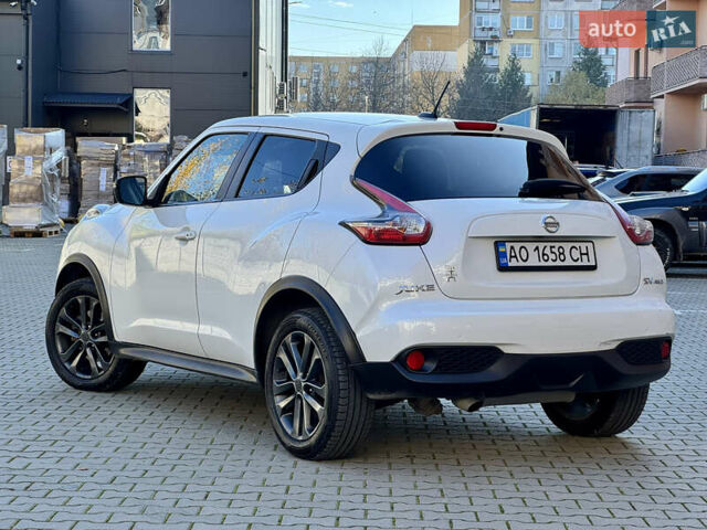 Белый Ниссан Жук, объемом двигателя 1.62 л и пробегом 149 тыс. км за 10300 $, фото 3 на Automoto.ua