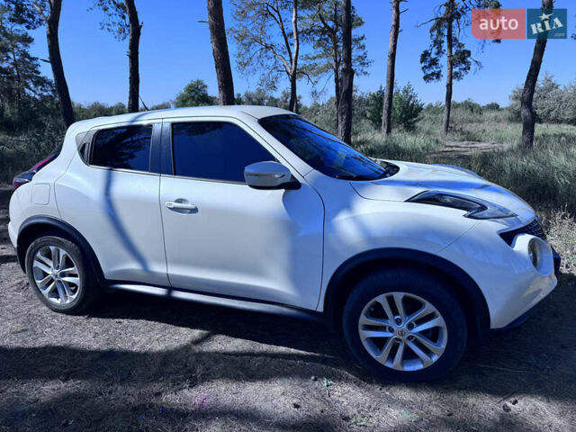 Білий Ніссан Жук, об'ємом двигуна 1.6 л та пробігом 100 тис. км за 13900 $, фото 2 на Automoto.ua