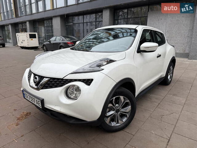 Белый Ниссан Жук, объемом двигателя 1.6 л и пробегом 90 тыс. км за 12900 $, фото 5 на Automoto.ua