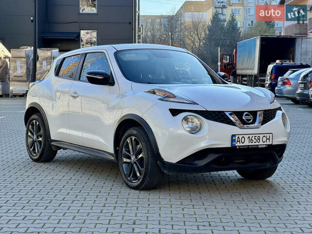 Белый Ниссан Жук, объемом двигателя 1.62 л и пробегом 149 тыс. км за 10300 $, фото 1 на Automoto.ua