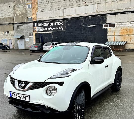 Белый Ниссан Жук, объемом двигателя 1.6 л и пробегом 126 тыс. км за 12500 $, фото 2 на Automoto.ua