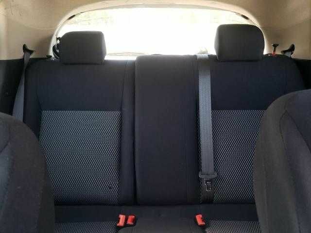 Белый Ниссан Жук, объемом двигателя 1.6 л и пробегом 86 тыс. км за 999 $, фото 9 на Automoto.ua