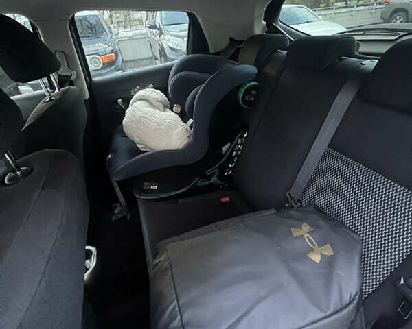 Белый Ниссан Жук, объемом двигателя 1.6 л и пробегом 94 тыс. км за 12700 $, фото 15 на Automoto.ua