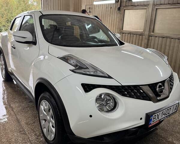 Ниссан Жук 2017 в Хмельницком на Automoto.ua Белый Ниссан Жук, объемом двигателя 1.6 л и пробегом 49 тыс. км за 13400 $, фото 22 на Automoto.ua