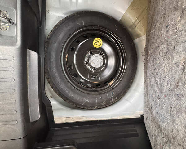 Білий Ніссан Жук, об'ємом двигуна 1.6 л та пробігом 61 тис. км за 14000 $, фото 67 на Automoto.ua