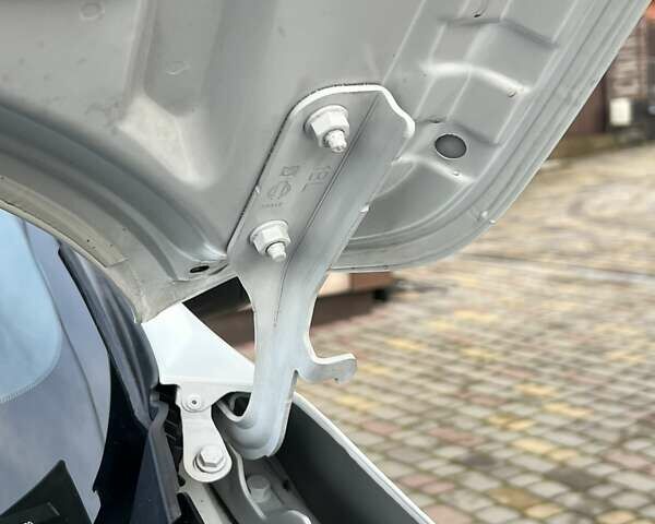 Білий Ніссан Жук, об'ємом двигуна 1.6 л та пробігом 38 тис. км за 15650 $, фото 127 на Automoto.ua