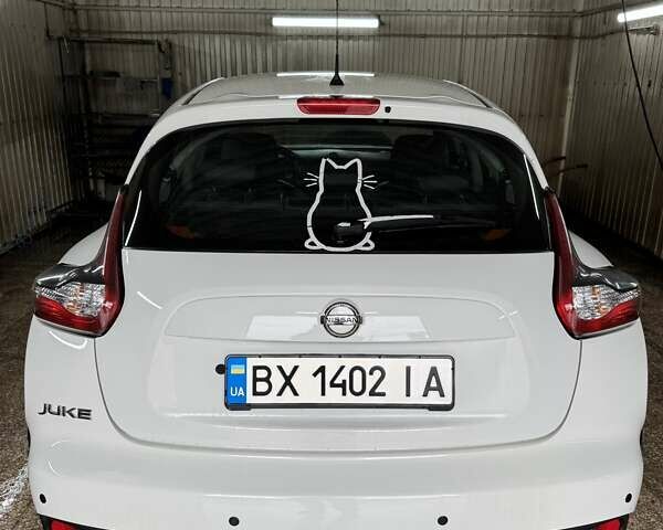 Ниссан Жук 2017 в Хмельницком на Automoto.ua Белый Ниссан Жук, объемом двигателя 1.6 л и пробегом 49 тыс. км за 13400 $, фото 9 на Automoto.ua