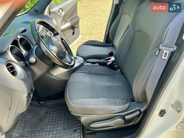 Белый Ниссан Жук, объемом двигателя 1.6 л и пробегом 134 тыс. км за 12500 $, фото 24 на Automoto.ua