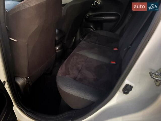 Білий Ніссан Жук, об'ємом двигуна 1.5 л та пробігом 142 тис. км за 13900 $, фото 15 на Automoto.ua