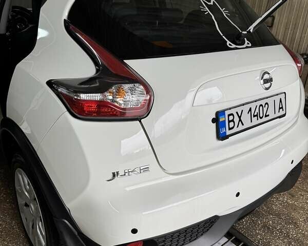 Ниссан Жук 2017 в Хмельницком на Automoto.ua Белый Ниссан Жук, объемом двигателя 1.6 л и пробегом 49 тыс. км за 13400 $, фото 18 на Automoto.ua