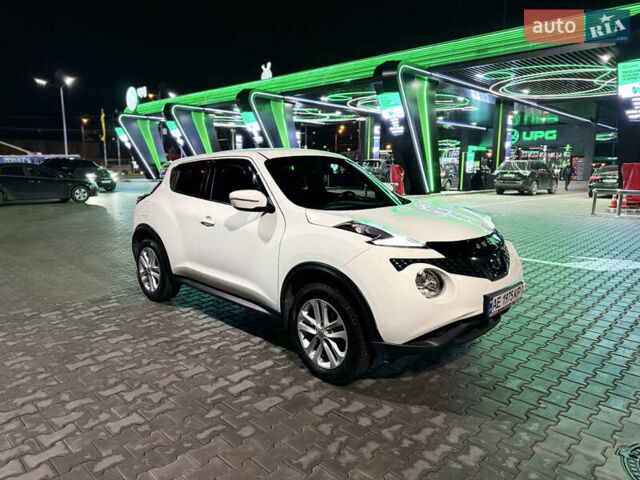 Белый Ниссан Жук, объемом двигателя 1.6 л и пробегом 130 тыс. км за 14300 $, фото 2 на Automoto.ua