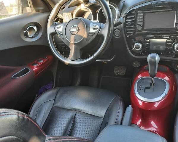 Белый Ниссан Жук, объемом двигателя 1.62 л и пробегом 92 тыс. км за 14000 $, фото 3 на Automoto.ua