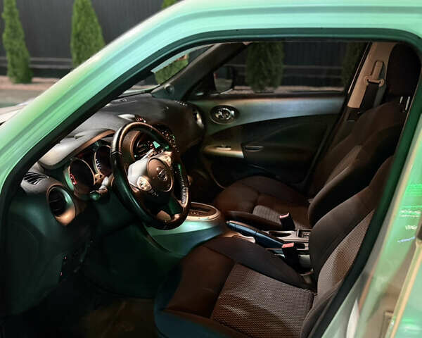 Белый Ниссан Жук, объемом двигателя 1.6 л и пробегом 130 тыс. км за 14300 $, фото 8 на Automoto.ua