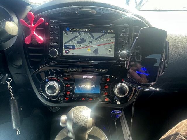 Білий Ніссан Жук, об'ємом двигуна 1.6 л та пробігом 70 тис. км за 15600 $, фото 3 на Automoto.ua