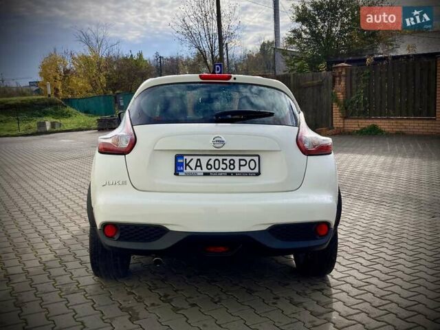 Белый Ниссан Жук, объемом двигателя 1.6 л и пробегом 117 тыс. км за 14200 $, фото 2 на Automoto.ua