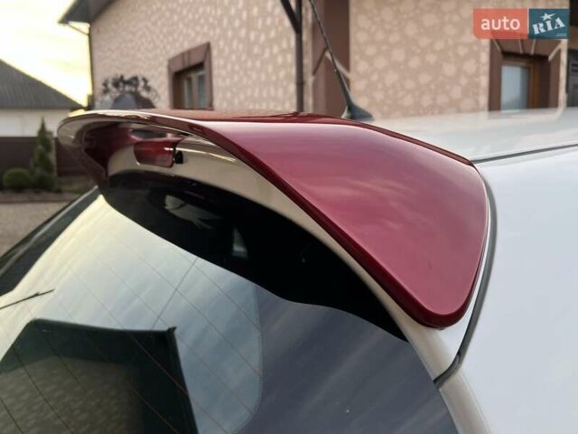 Білий Ніссан Жук, об'ємом двигуна 1.6 л та пробігом 38 тис. км за 15650 $, фото 39 на Automoto.ua