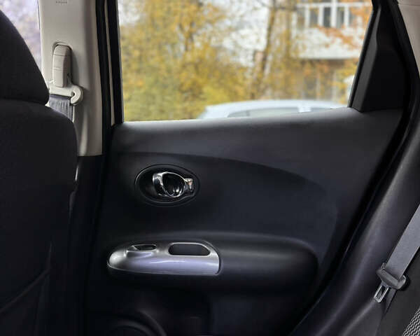 Білий Ніссан Жук, об'ємом двигуна 1.6 л та пробігом 61 тис. км за 14000 $, фото 53 на Automoto.ua