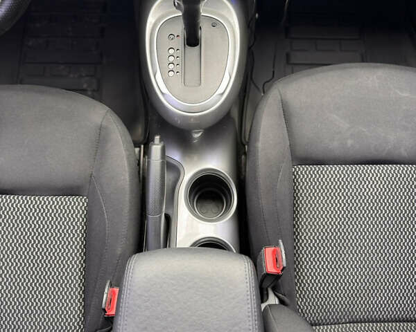 Білий Ніссан Жук, об'ємом двигуна 1.6 л та пробігом 61 тис. км за 14000 $, фото 43 на Automoto.ua