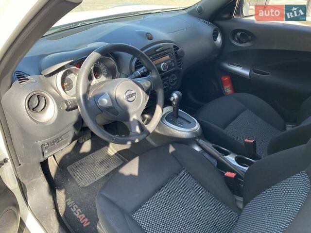 Белый Ниссан Жук, объемом двигателя 1.6 л и пробегом 52 тыс. км за 14400 $, фото 7 на Automoto.ua