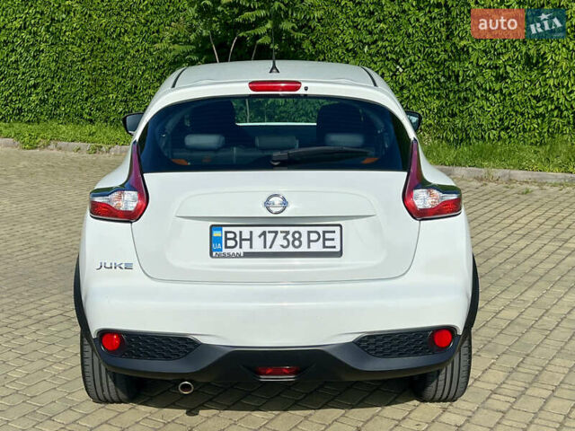 Белый Ниссан Жук, объемом двигателя 1.6 л и пробегом 134 тыс. км за 12500 $, фото 42 на Automoto.ua