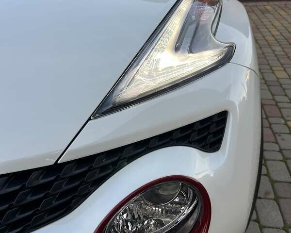 Білий Ніссан Жук, об'ємом двигуна 1.6 л та пробігом 38 тис. км за 15650 $, фото 48 на Automoto.ua