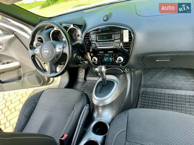 Белый Ниссан Жук, объемом двигателя 1.6 л и пробегом 134 тыс. км за 12500 $, фото 32 на Automoto.ua