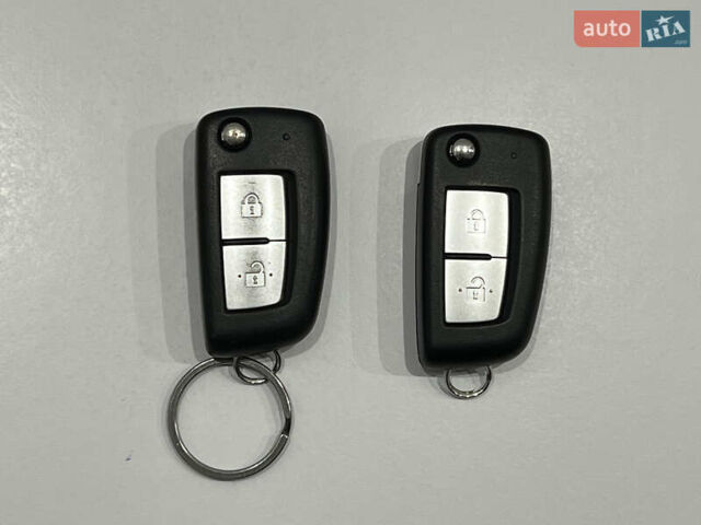 Білий Ніссан Жук, об'ємом двигуна 1.6 л та пробігом 75 тис. км за 12500 $, фото 8 на Automoto.ua