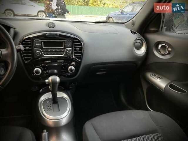 Белый Ниссан Жук, объемом двигателя 1.6 л и пробегом 117 тыс. км за 14200 $, фото 17 на Automoto.ua