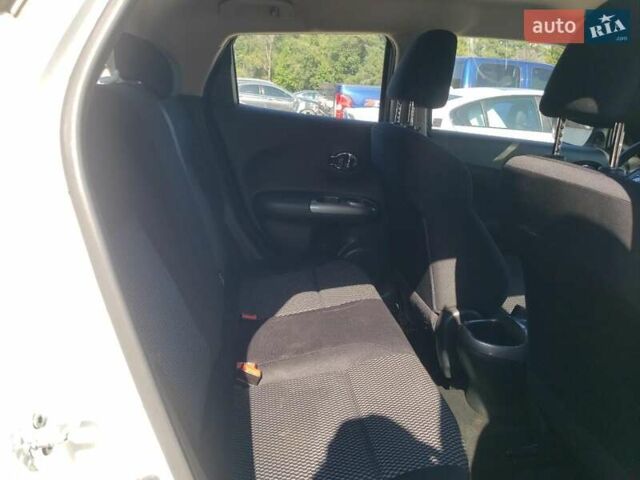 Белый Ниссан Жук, объемом двигателя 1.62 л и пробегом 139 тыс. км за 999 $, фото 10 на Automoto.ua