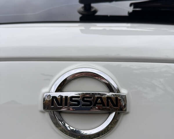 Білий Ніссан Жук, об'ємом двигуна 1.6 л та пробігом 61 тис. км за 14000 $, фото 31 на Automoto.ua