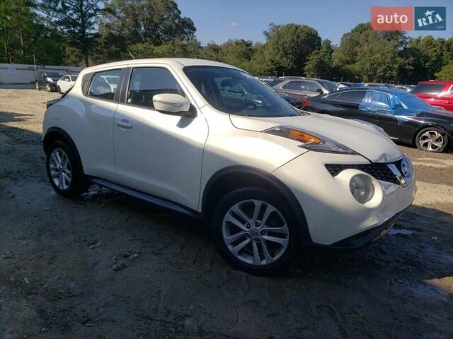 Белый Ниссан Жук, объемом двигателя 1.62 л и пробегом 139 тыс. км за 999 $, фото 4 на Automoto.ua
