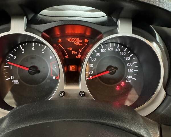 Белый Ниссан Жук, объемом двигателя 1.6 л и пробегом 49 тыс. км за 13300 $, фото 14 на Automoto.ua