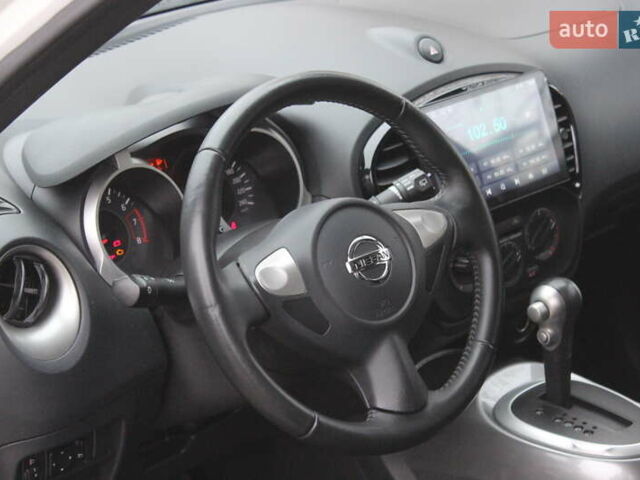 Белый Ниссан Жук, объемом двигателя 1.6 л и пробегом 72 тыс. км за 13999 $, фото 18 на Automoto.ua