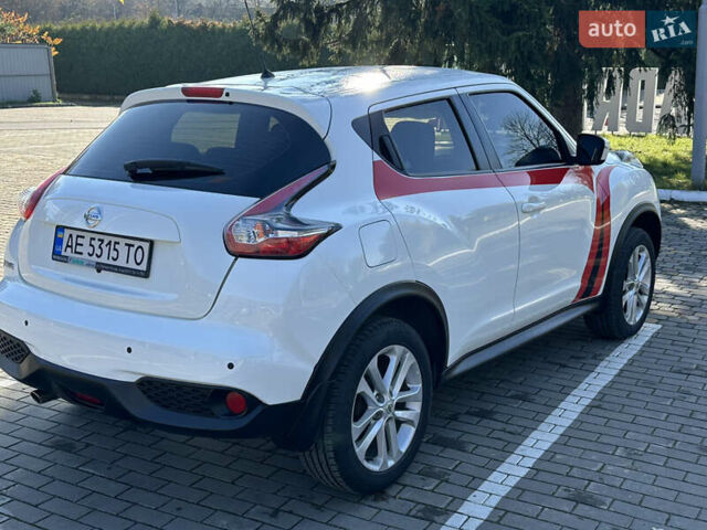 Белый Ниссан Жук, объемом двигателя 1.6 л и пробегом 90 тыс. км за 14500 $, фото 9 на Automoto.ua