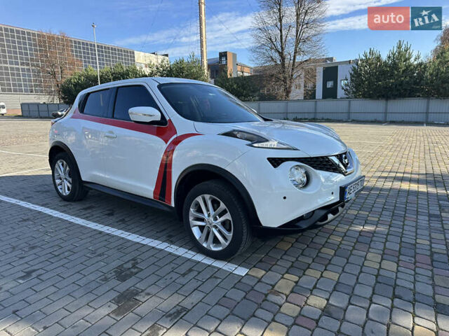 Белый Ниссан Жук, объемом двигателя 1.6 л и пробегом 90 тыс. км за 14500 $, фото 35 на Automoto.ua