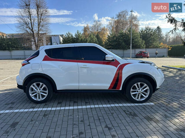 Белый Ниссан Жук, объемом двигателя 1.6 л и пробегом 90 тыс. км за 14500 $, фото 36 на Automoto.ua