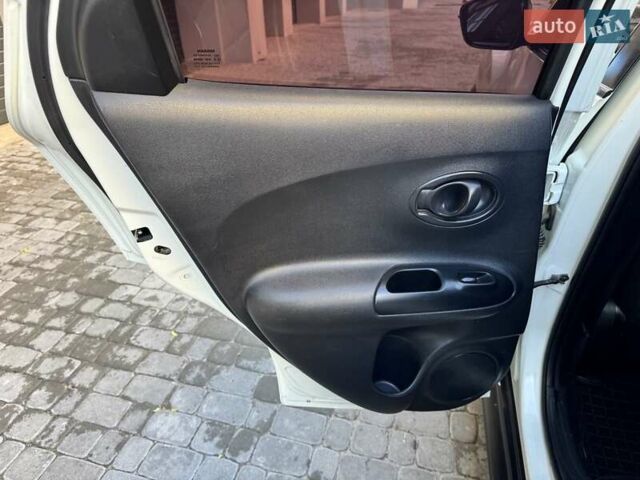 Белый Ниссан Жук, объемом двигателя 1.6 л и пробегом 65 тыс. км за 12000 $, фото 26 на Automoto.ua