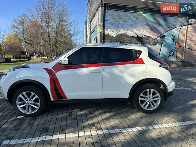 Белый Ниссан Жук, объемом двигателя 1.6 л и пробегом 90 тыс. км за 14500 $, фото 42 на Automoto.ua