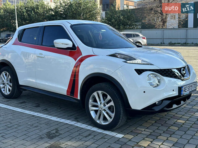 Белый Ниссан Жук, объемом двигателя 1.6 л и пробегом 90 тыс. км за 14500 $, фото 12 на Automoto.ua