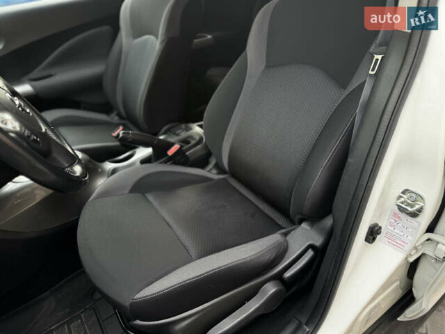 Білий Ніссан Жук, об'ємом двигуна 1.6 л та пробігом 92 тис. км за 13500 $, фото 42 на Automoto.ua