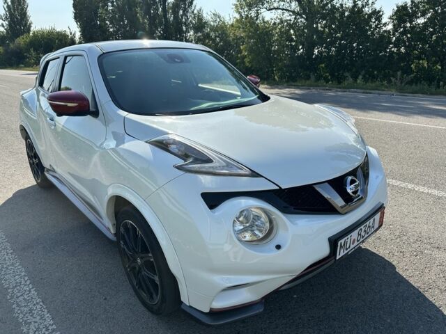 Белый Ниссан Жук, объемом двигателя 1.6 л и пробегом 78 тыс. км за 14500 $, фото 3 на Automoto.ua