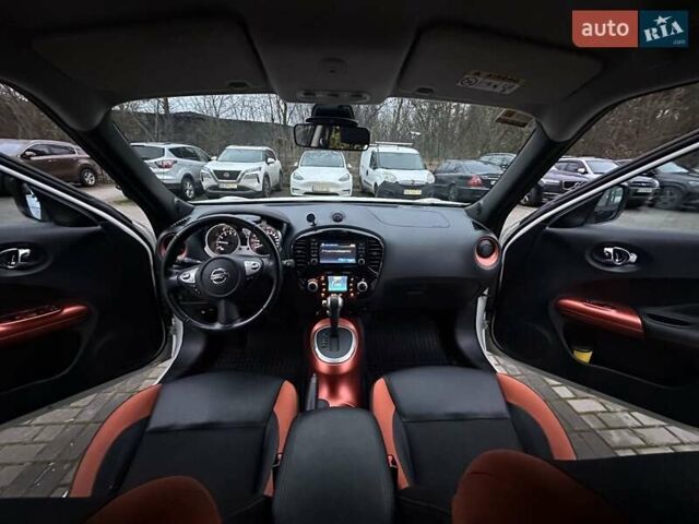 Белый Ниссан Жук, объемом двигателя 1.6 л и пробегом 116 тыс. км за 15500 $, фото 6 на Automoto.ua