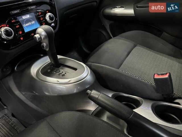 Белый Ниссан Жук, объемом двигателя 1.6 л и пробегом 76 тыс. км за 14900 $, фото 18 на Automoto.ua